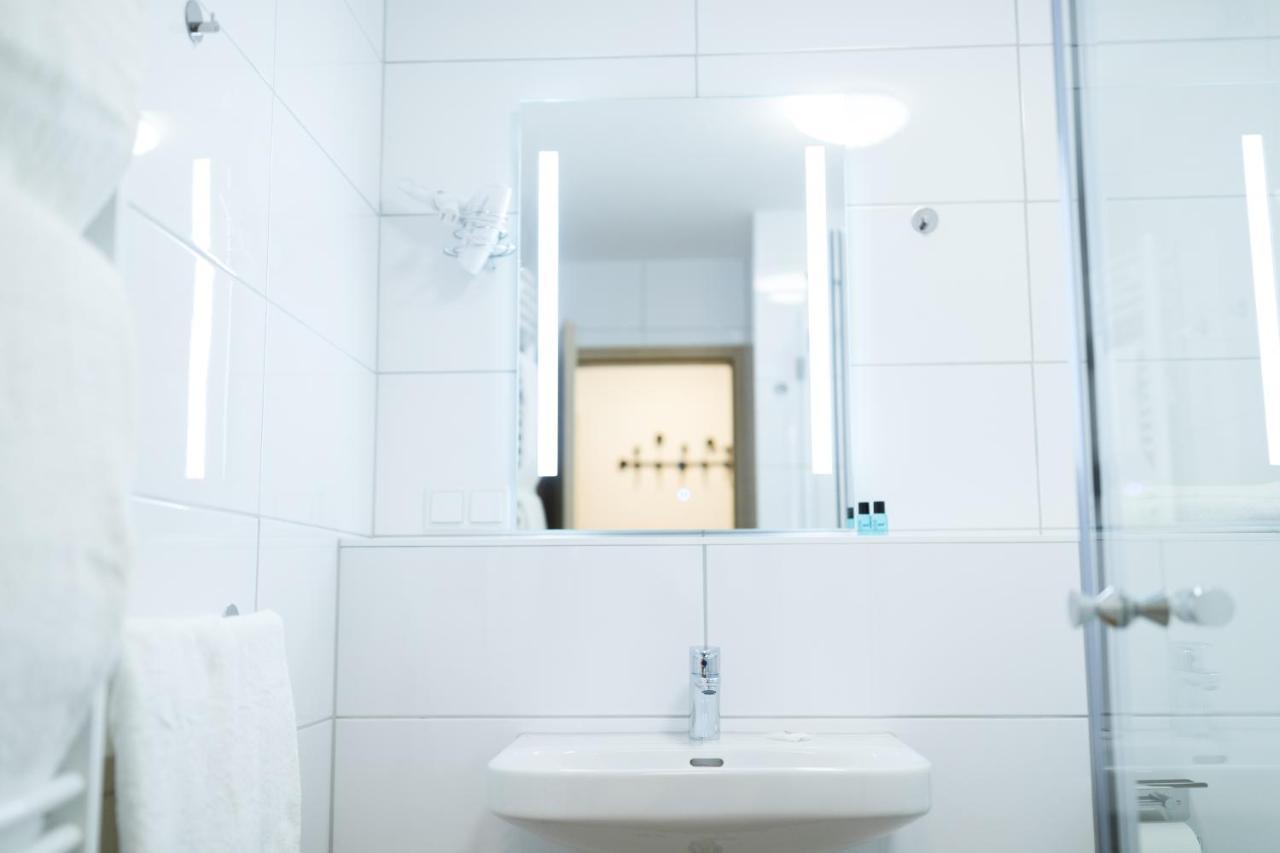 Hotel U7 Metzingen  Kültér fotó