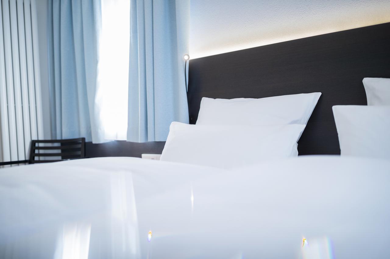 Hotel U7 Metzingen  Kültér fotó
